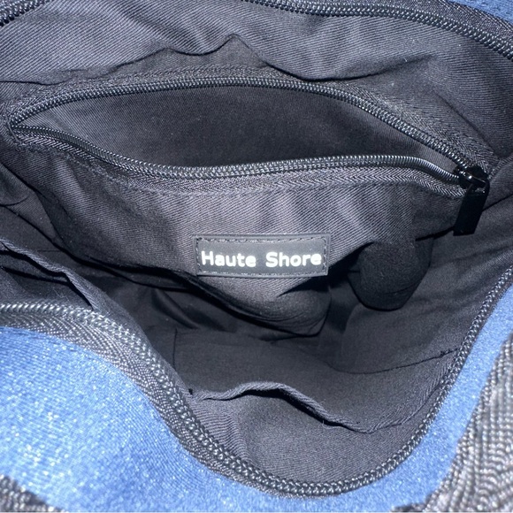 Haute Shore Blake Epic Navy Camo Neoprene Crossbody Bag Stripe - Picture 10 of 14